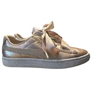 Puma Basket Heart Lux Jr Athletic Shoe Sneakers 365993-02 Size 5Y